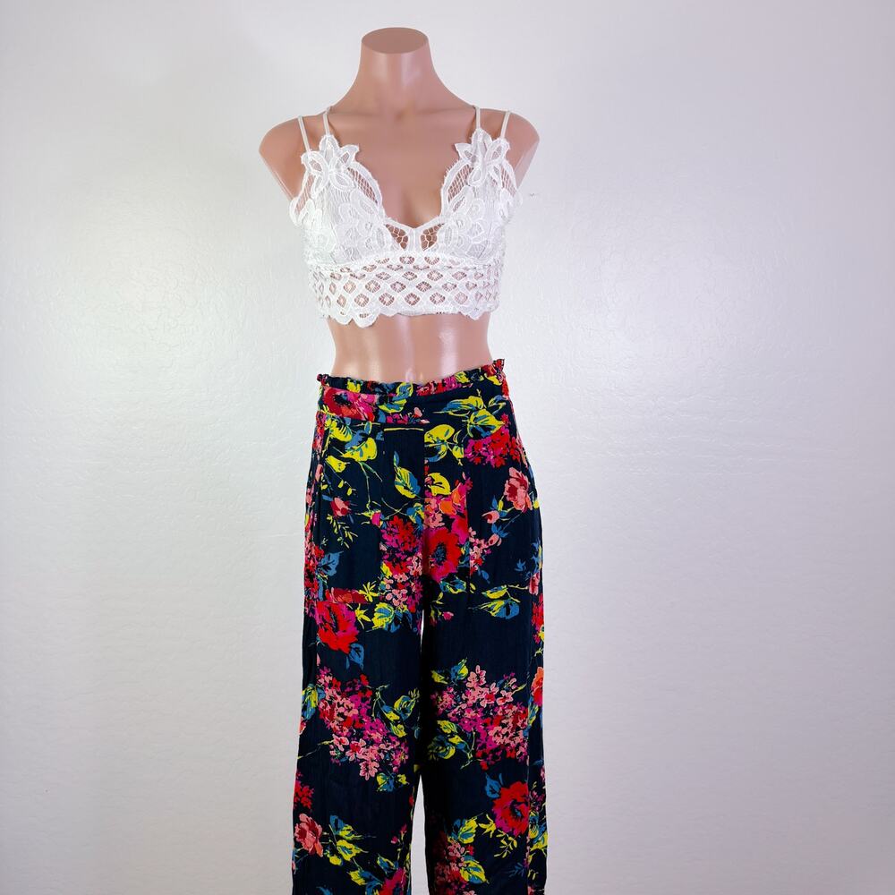 Band Of Gypsies Floral High Waist Cropped Wide Leg Pants Black Pink Small NWT
